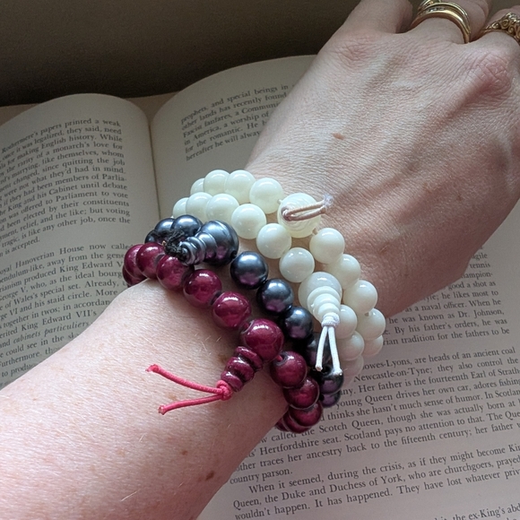 Beaded Bracelet Set - Cream, Silver, and Red - Picture 7 of 7